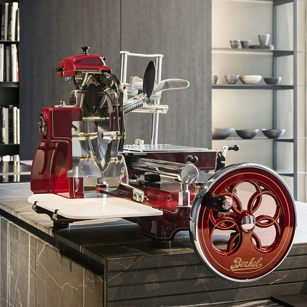 Слайсер Berkel Flywheel (Volano) B3 красный