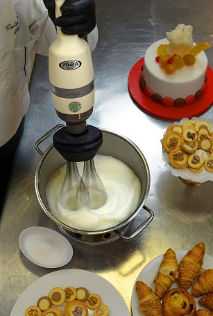 Миксер погружной Fama Mixer 450 VV Combi + насадка 400 мм