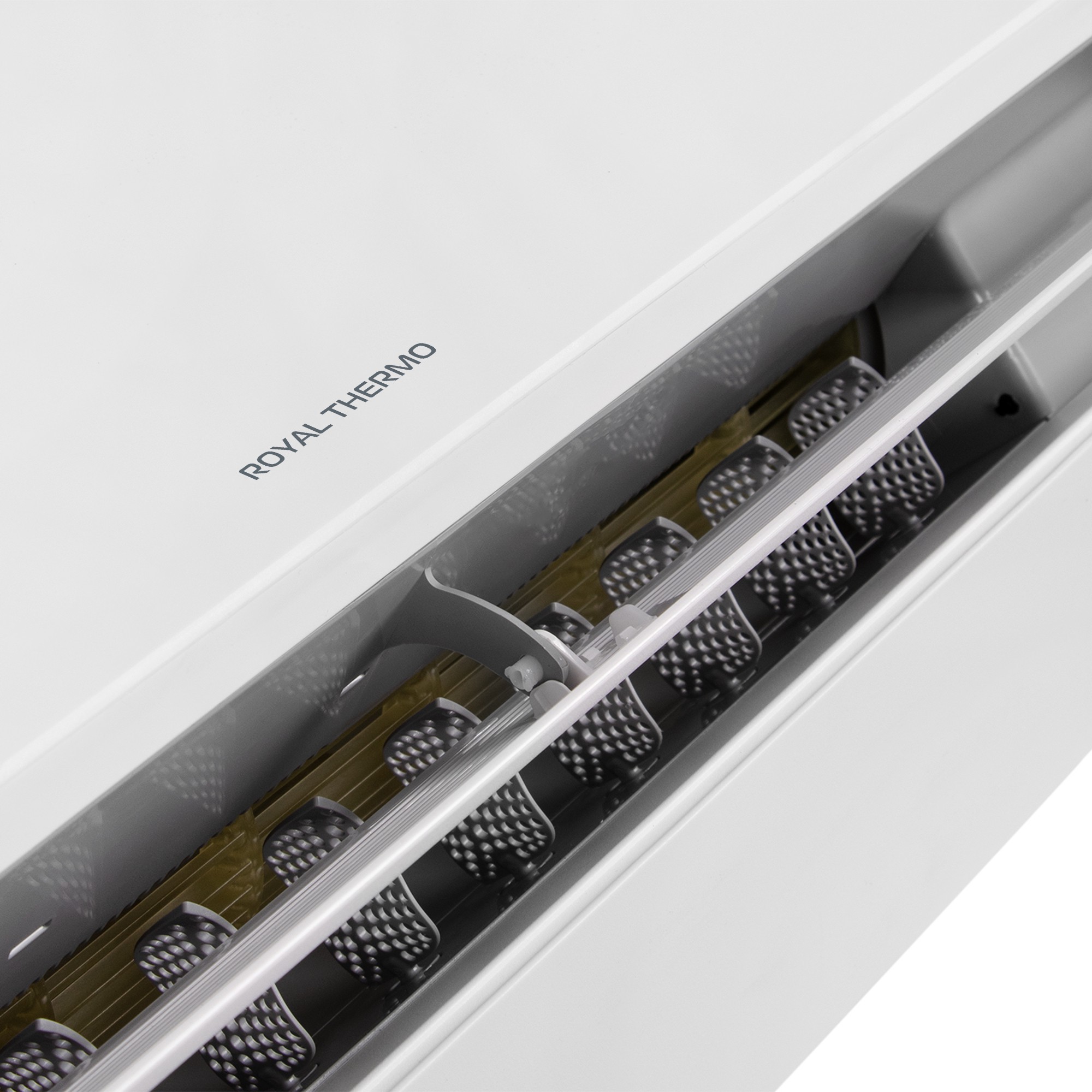 Мульти сплит-система инвертор. типа Royal thermo RTFMI/in-07HN8/white (блок внутр)