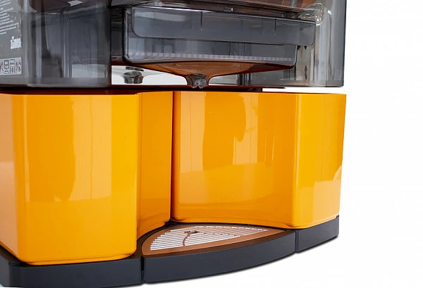 Соковыжималка Zumex Essential Basic UE (Orange)