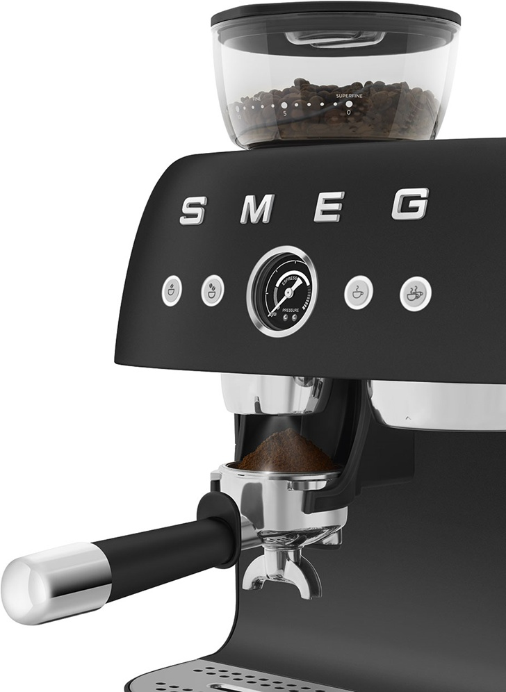 Кофемашина Smeg EGF03BLMEU
