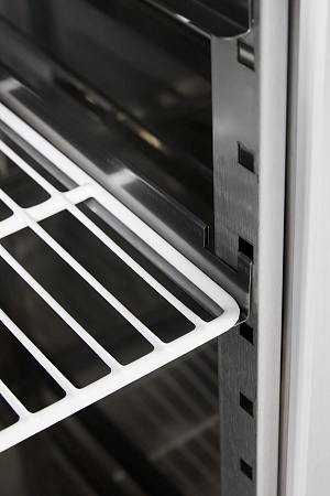Стол морозильный Restoinox SHN-1111SN-B