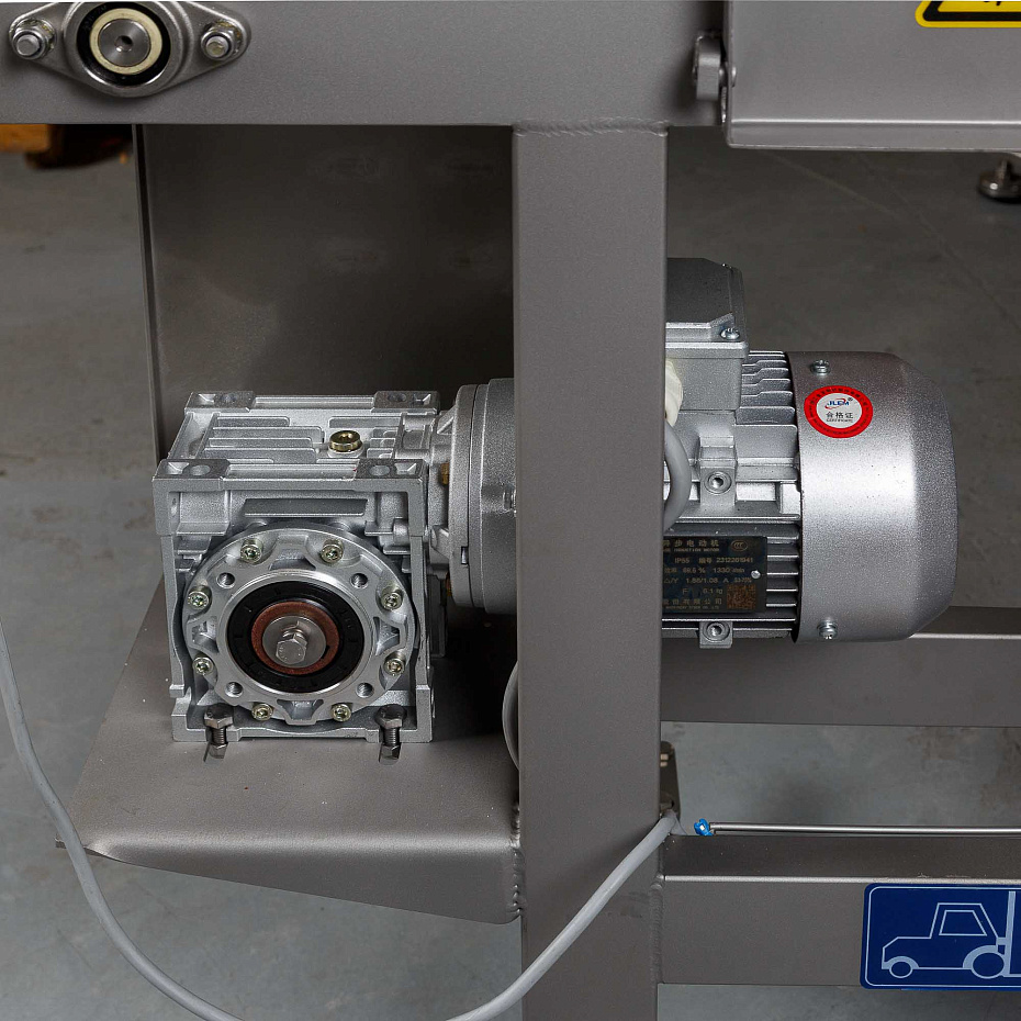 Панировочная машина Hualian Machinery SXJ200-II