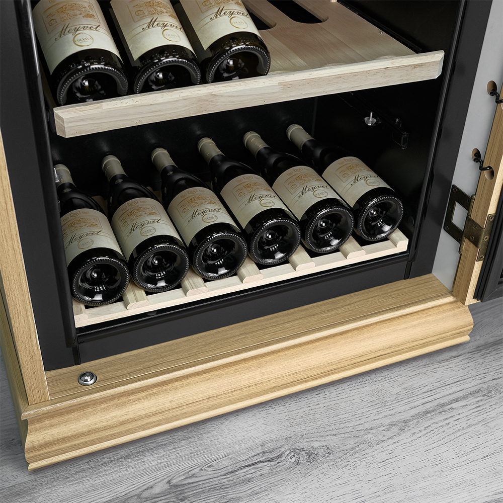 Винный шкаф монотемпературный Meyvel MV102-WO1-C (Northern Oak)