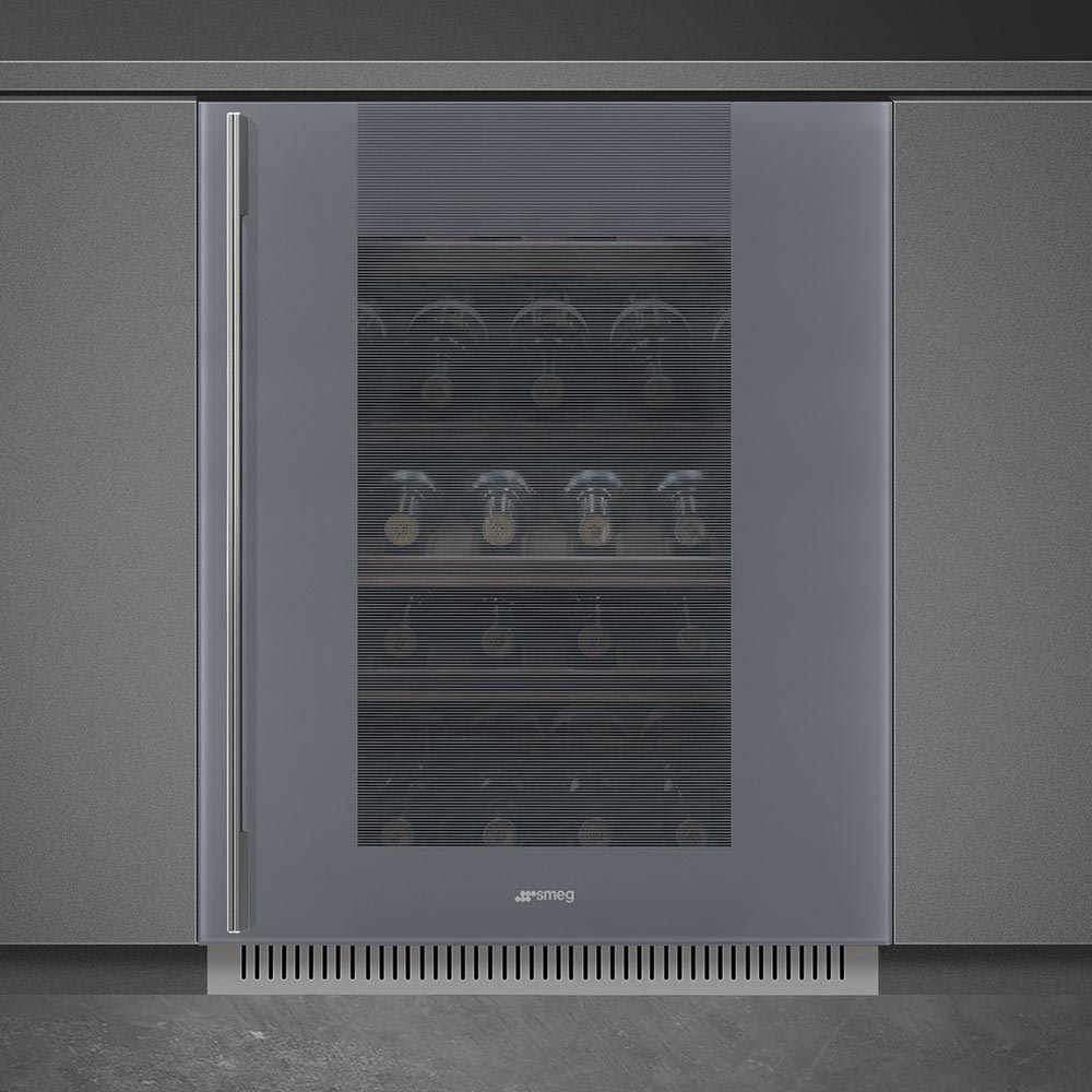 Встраиваемый винный шкаф Smeg CVI138RS3
