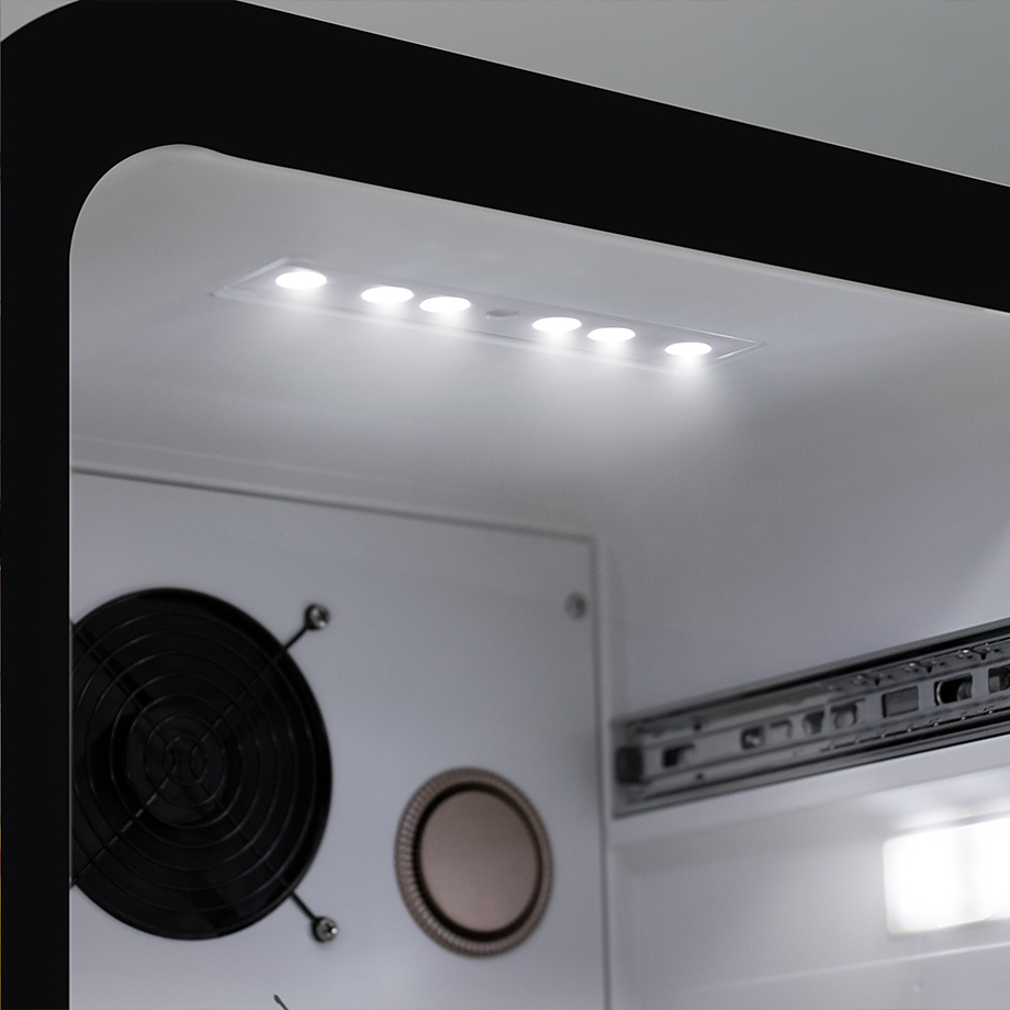 Холодильник для косметики Meyvel MD105-Black