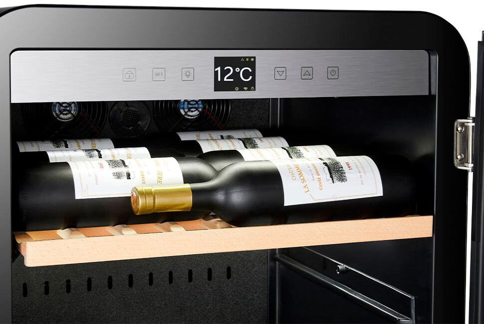 Винный шкаф монотемпературный La Sommeliere APOGEE200