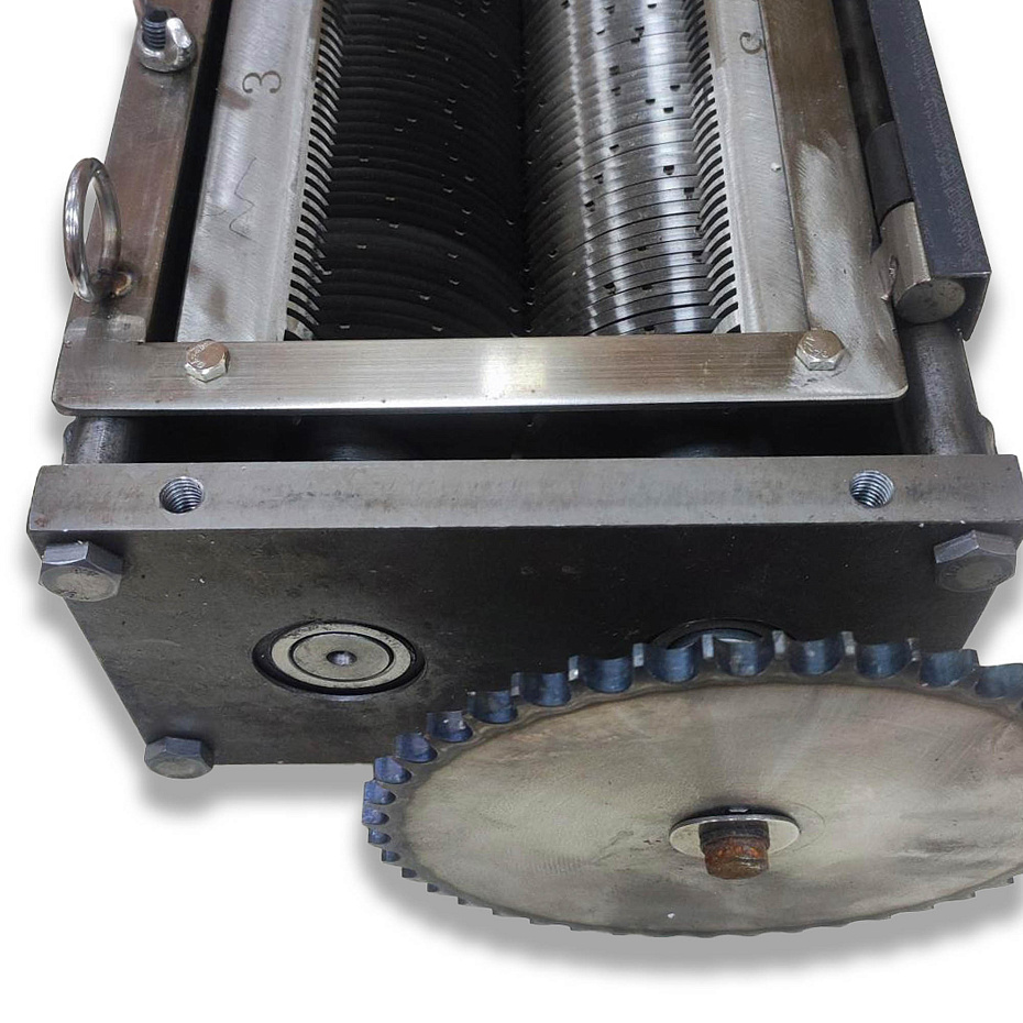 Комплект ножей для производственного слайсера Hualian Machinery для MC-1000 (3 мм) (00000005423)