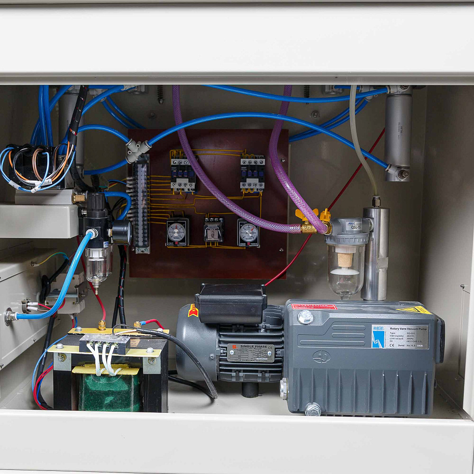 Вакуумный упаковщик бескамерный Hualian Machinery DZ-800W (обрезка)