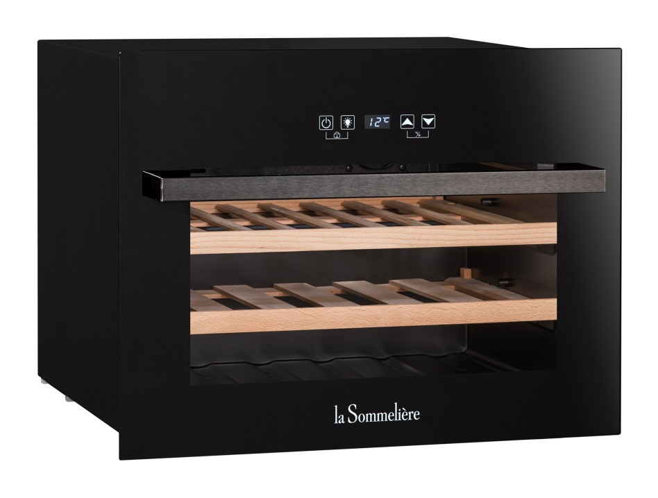 Встраиваемый винный шкаф La Sommeliere LSBI28B