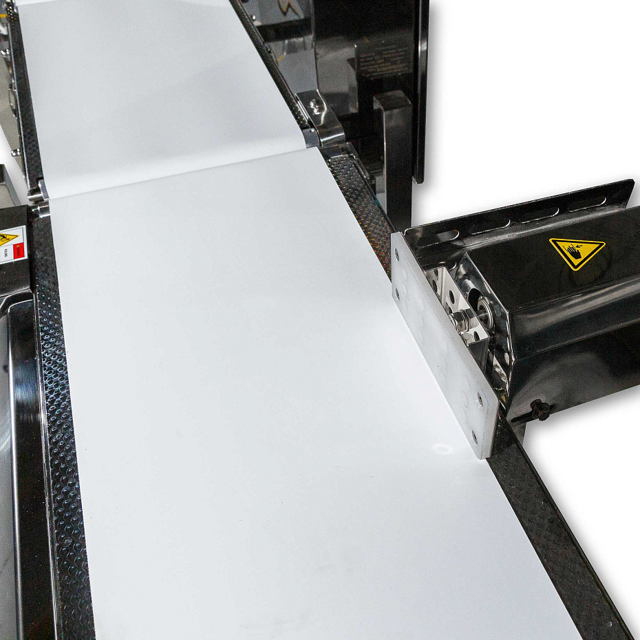 Чеквейер (контрольно-динамические весы) Hualian Machinery IXL-300