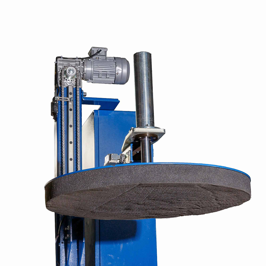 Паллетоупаковщик Hualian Machinery HL-1650FP с E-платформой Про (с моторизированной кареткой, с прижимом)