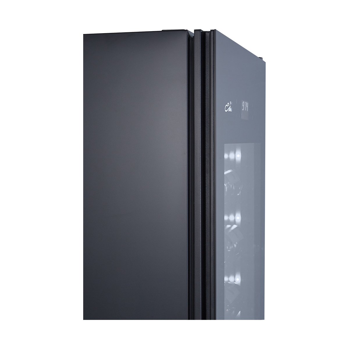 Винный шкаф монотемпературный Libhof ET-143 black