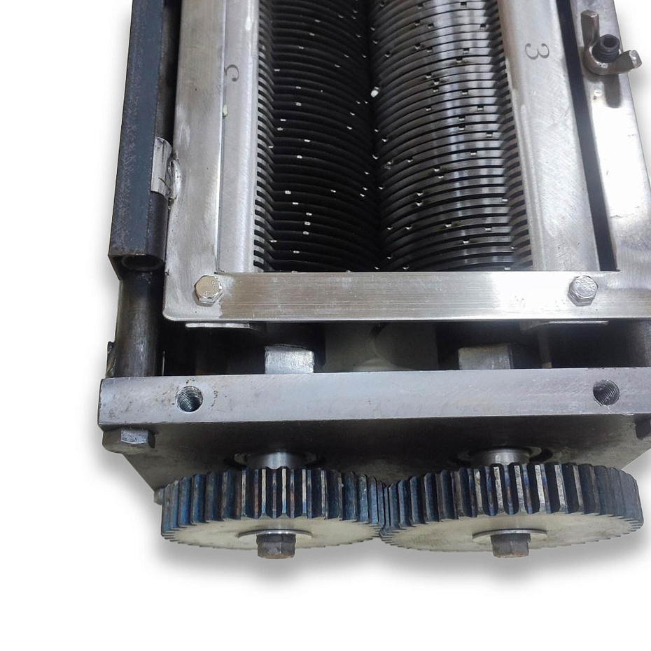 Комплект ножей для производственного слайсера Hualian Machinery для MC-1000 (3 мм) (00000005423)