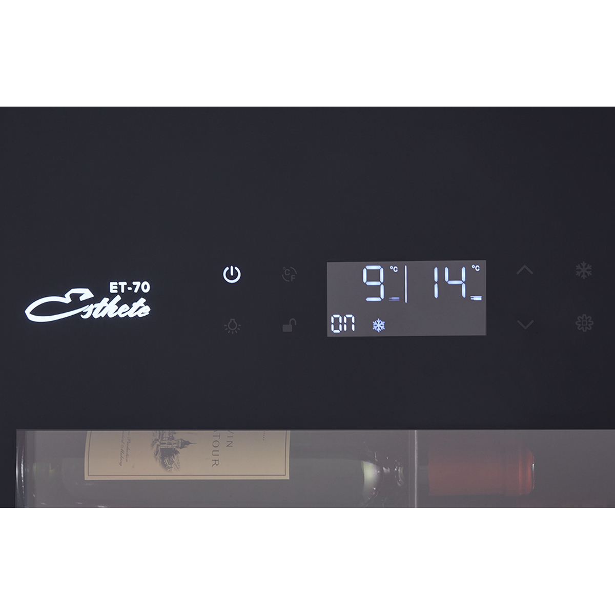 Винный шкаф монотемпературный Libhof ET-70 Black