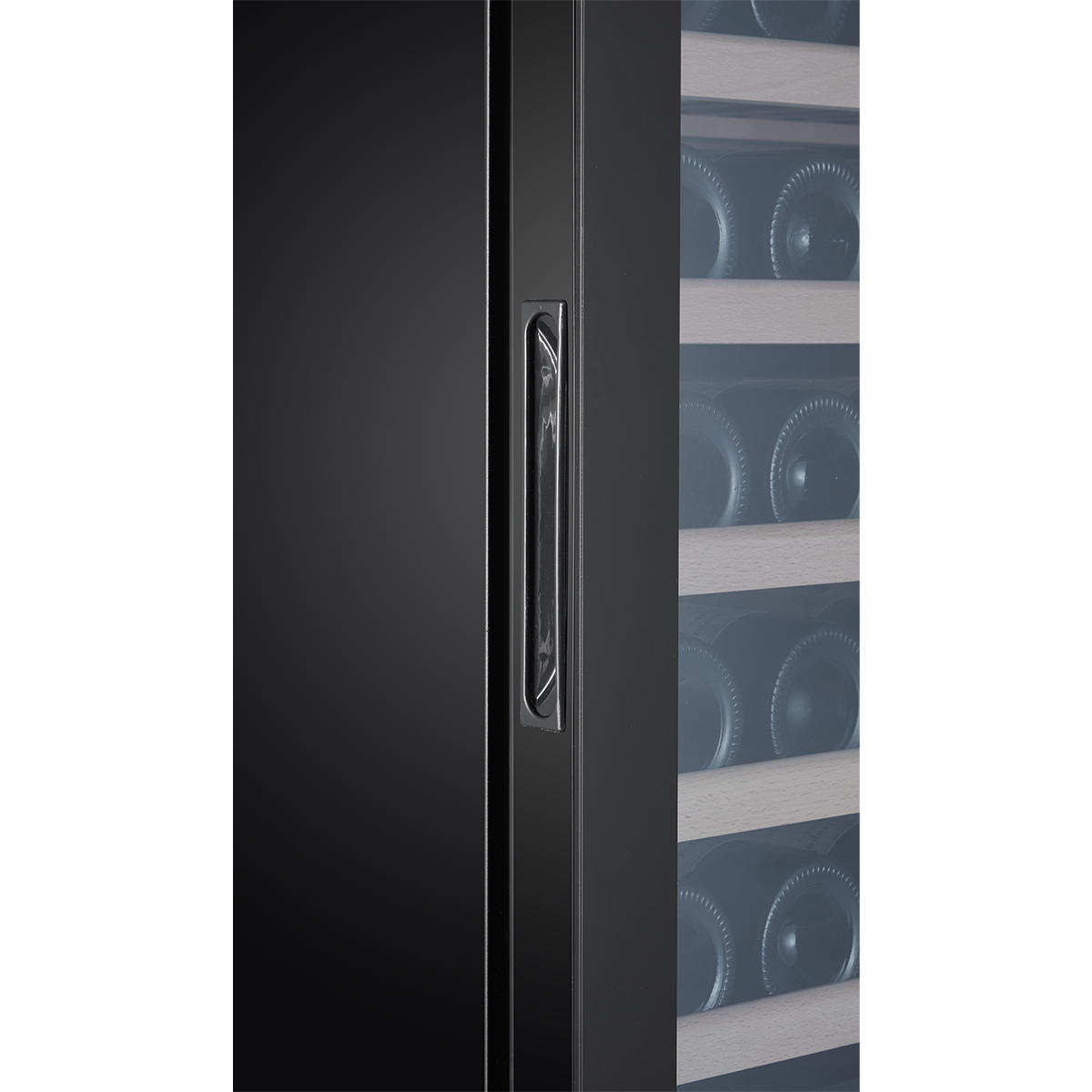 Винный шкаф двухзонный Libhof GMD-83 slim Black