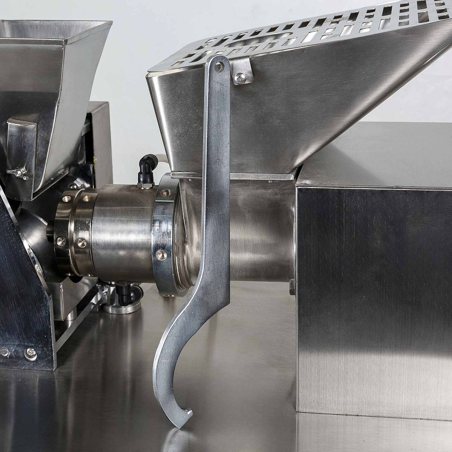 Пельменный аппарат Hualian Machinery JGL-135-6A (14-15 гр.) (100х52х8)