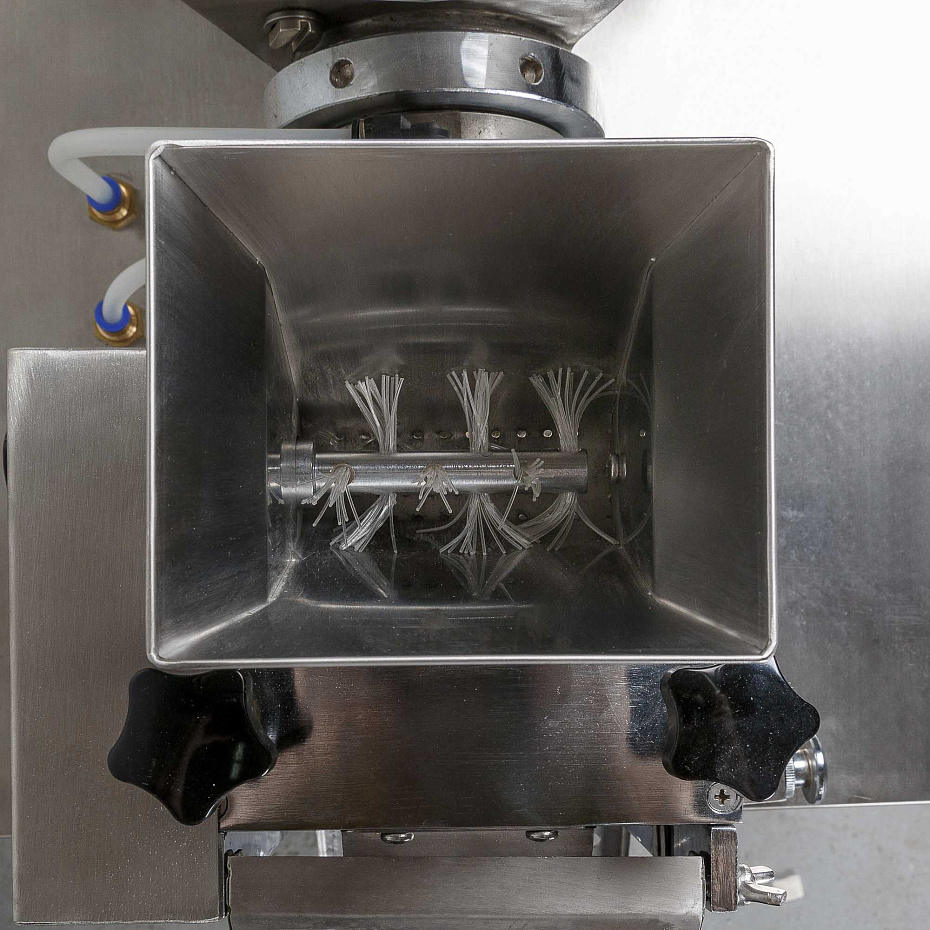 Пельменный аппарат Hualian Machinery JGL-135-6A (14-15 гр.) (100х52х8)