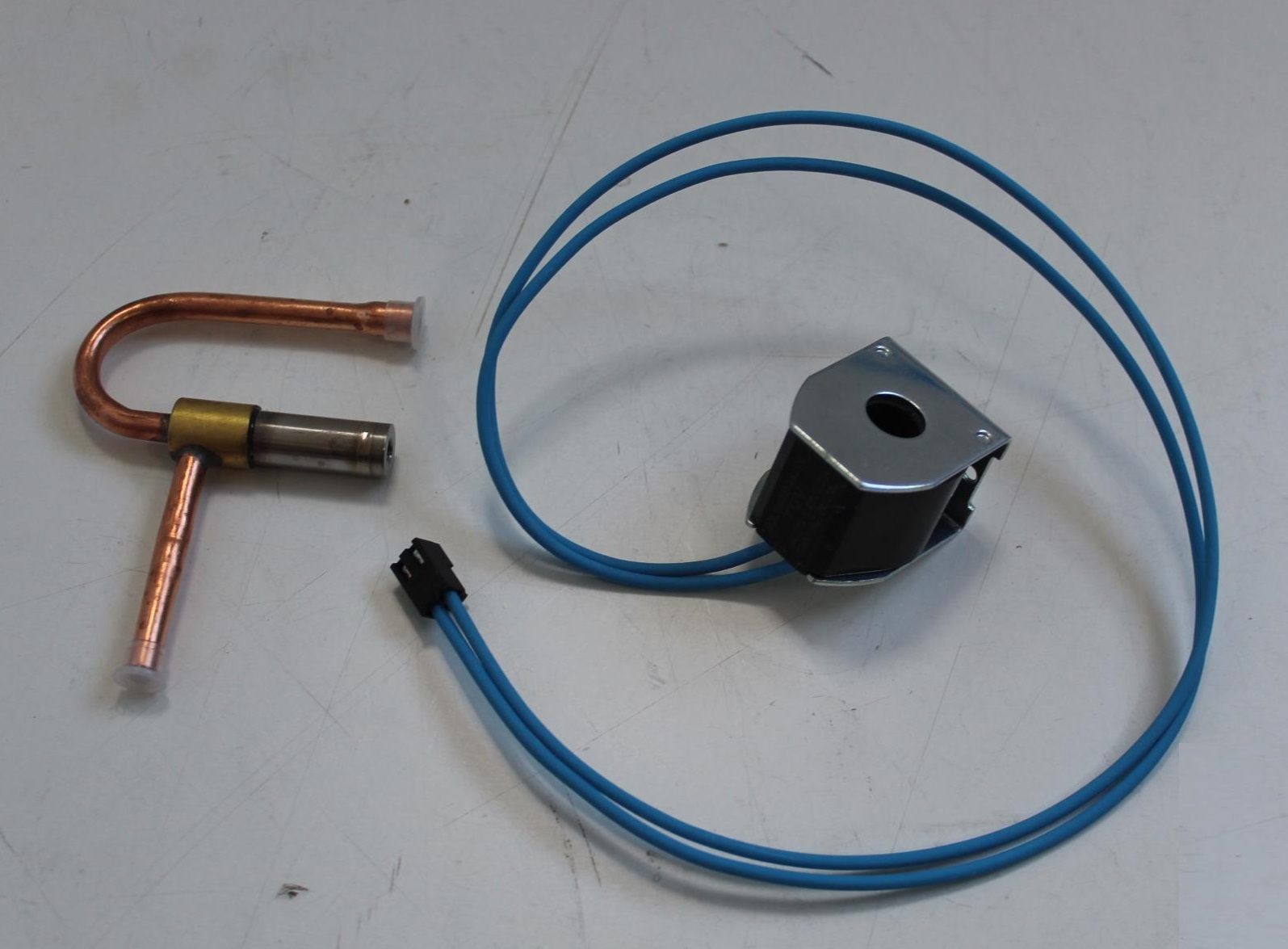 Клапан соленоидный водяной Cooleq для IC-50 кубики 33